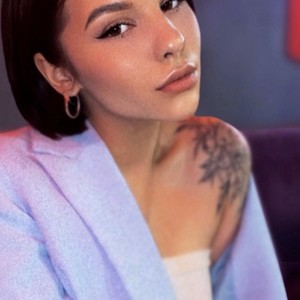 AnnaCox's Avatar