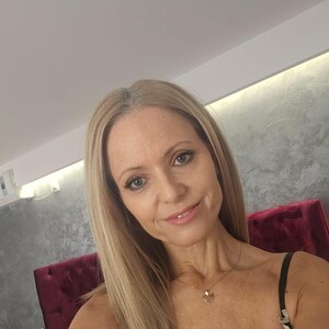 Miss_Jasminee's Avatar