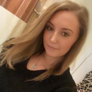 Girlnxtdoor7's Avatar