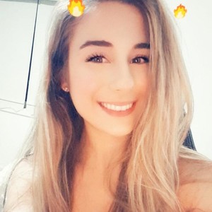 Angel_Elina's Avatar