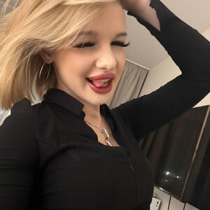Aln_Xxx's Avatar