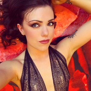 LaylaRose_19's Avatar