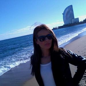 Carol_Sweety's Avatar