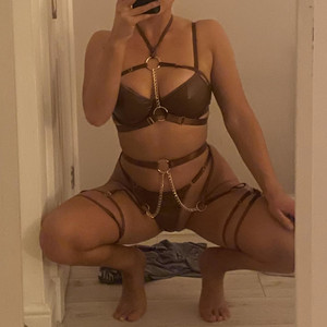 arabella_r's Avatar