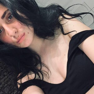LadyMelanie's Avatar