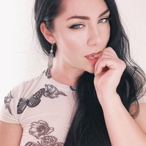 AlexiaWheaton's Avatar