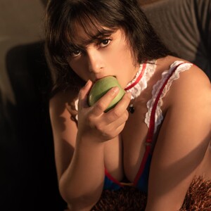 Evelyn_Evelyn's Avatar
