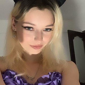MayaBash's Avatar
