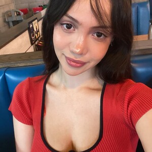 Alicee199's Avatar