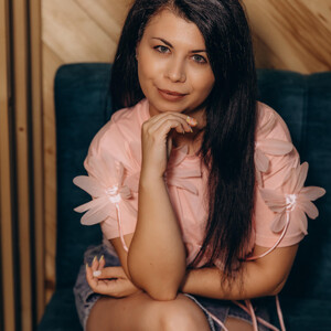 CharlotteNoir's Avatar